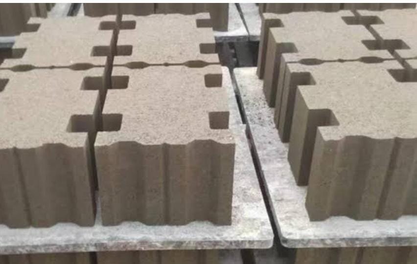 Paver pallet 4' x 4' x 12 mm
